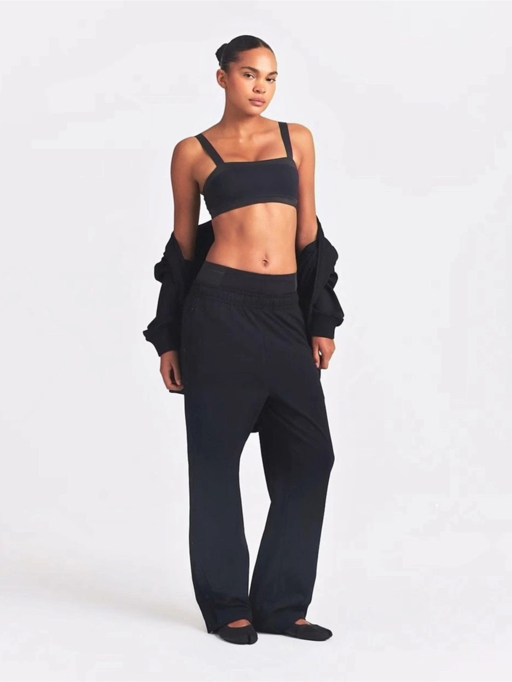 NikeSKIMS Matte Tricot
Women's Side-Snap Pants